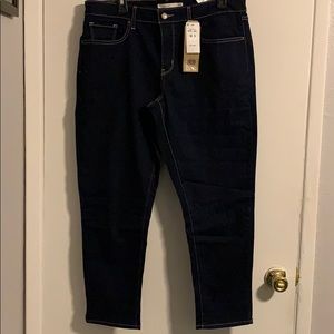Dark Rinse 711 Levis Skinny Jeans